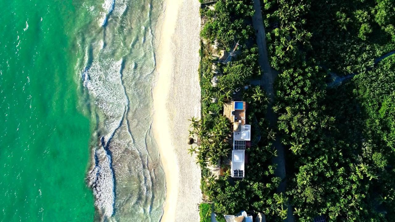 Villa Destiny Tulum Beach Front Luxury Villa Bagian luar foto